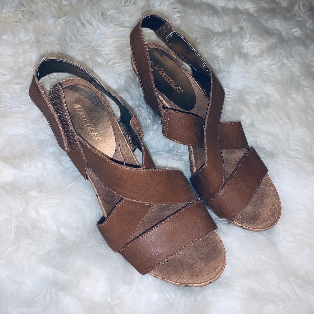 Women’s kitten heels